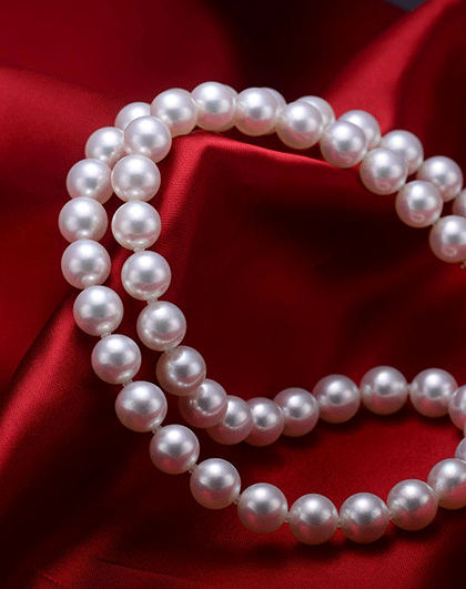 绍河珍珠项链长度不同 搭配不同