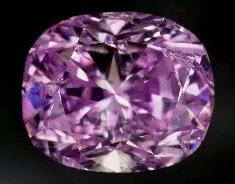 紫色钻石价值多少贵吗