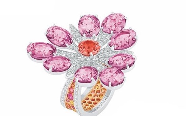 粉色珠宝的品种