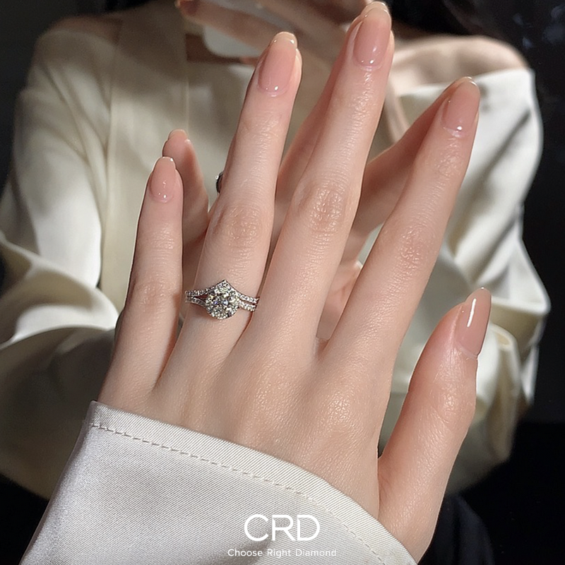 CRD钻石戒指|那道极光的独家浪漫，奢华极光钻戒永恒绚烂