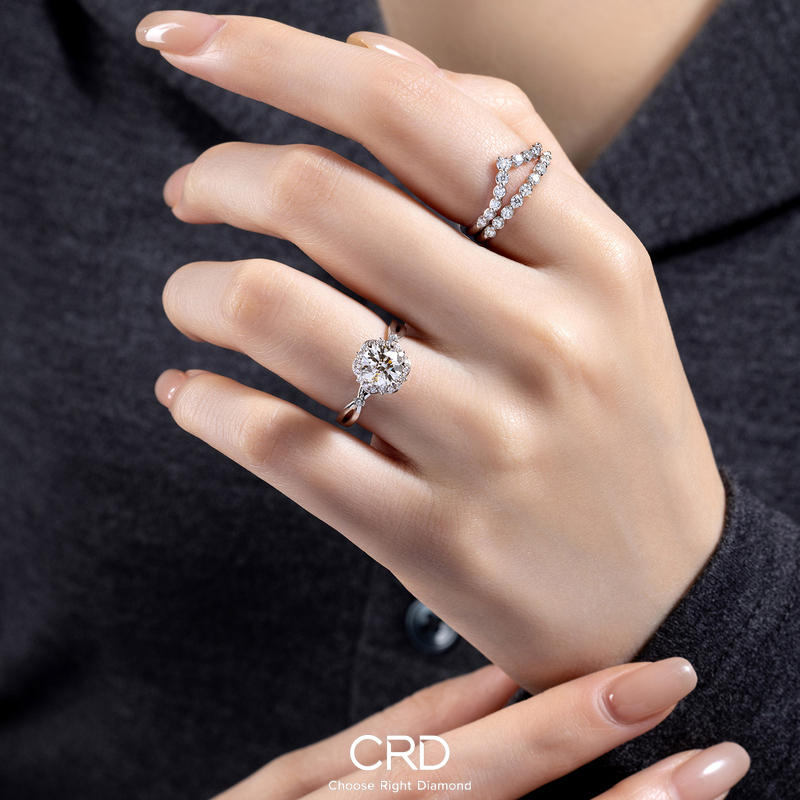 CRD钻戒|爱不释手的花蔓钻戒，成为最耀眼的存在