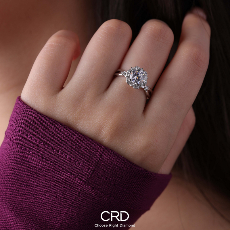 CRD钻石戒指|捧花钻戒浪漫登场，愿与你细数每一刻心动