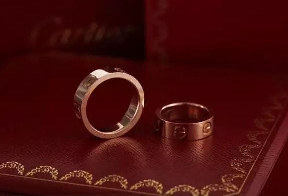 范范黑人结婚戒指