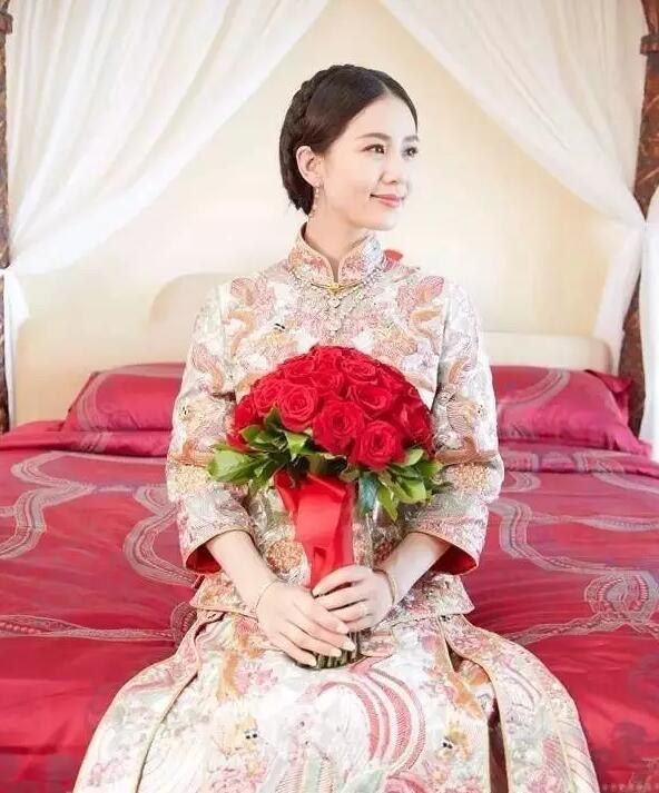 中式结婚礼服首饰搭配
