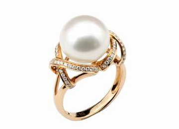如何挑选合适的珍珠戒指