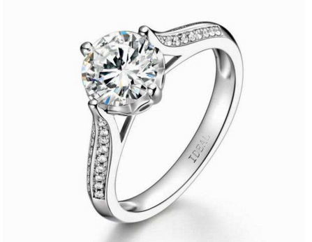 结婚钻石戒指定制