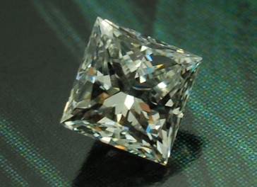 中国钻石产地在河南吗