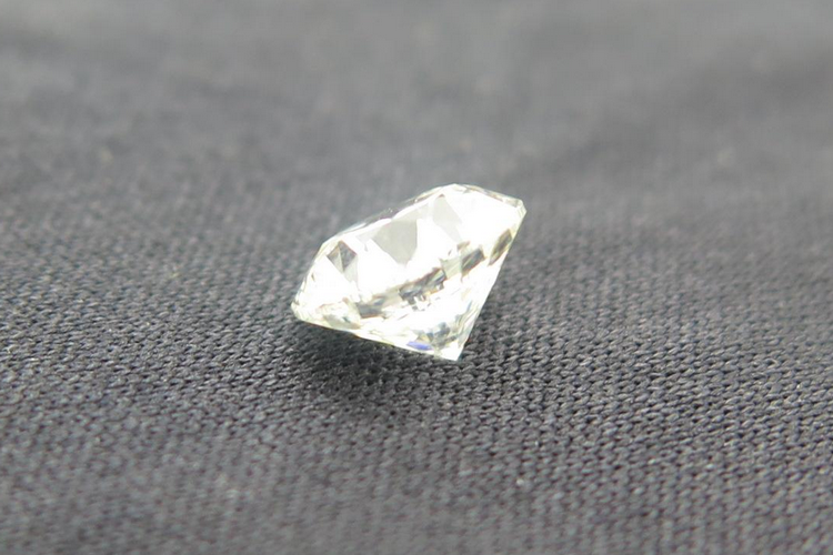 钻石颜色等级H能买吗