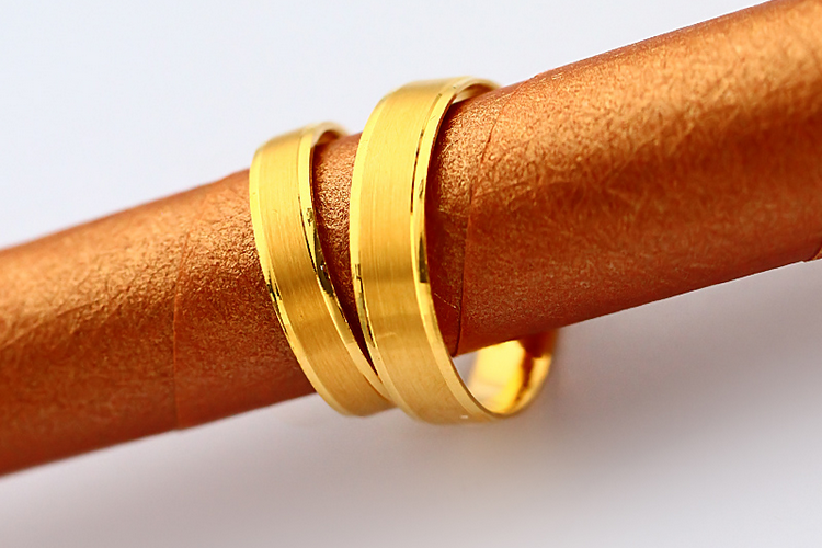 黄金情侣戒指有什么款式