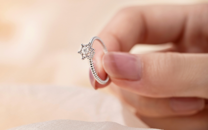 怎么挑选钻石戒指款式