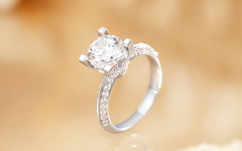 订婚戒指和结婚戒指哪个重要