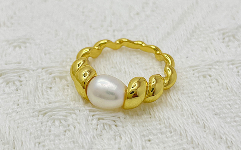 珍珠戒指一枚多少钱