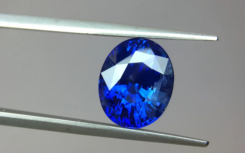 蓝宝石的象征是什么