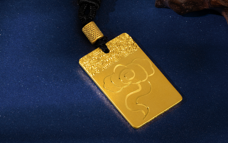 黄金首饰上刻的字母代表什么，黄金首饰上的标志字母含义是什么？