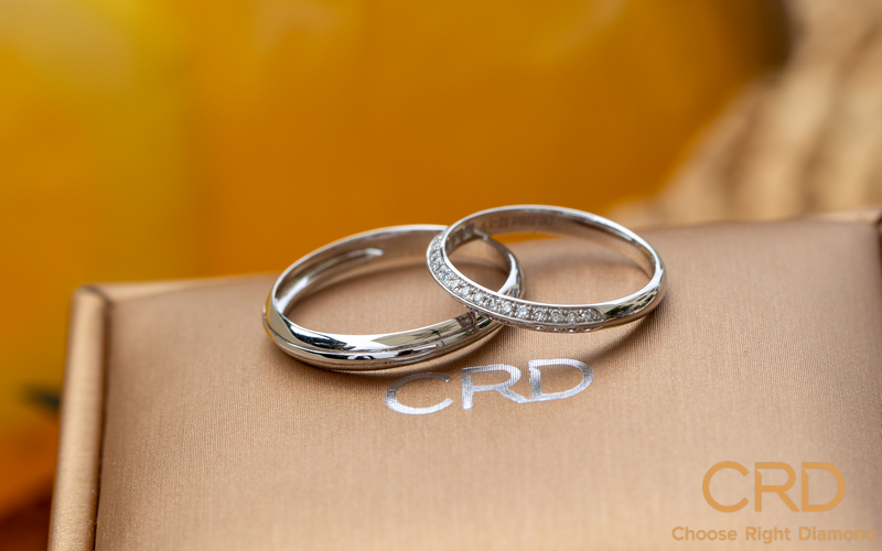 订婚戒指跟结婚戒指有什么含义