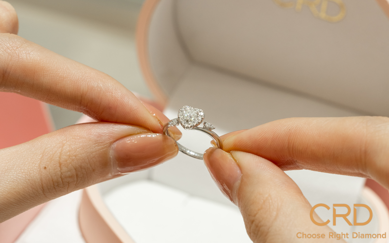订婚戒指跟结婚戒指有什么含义