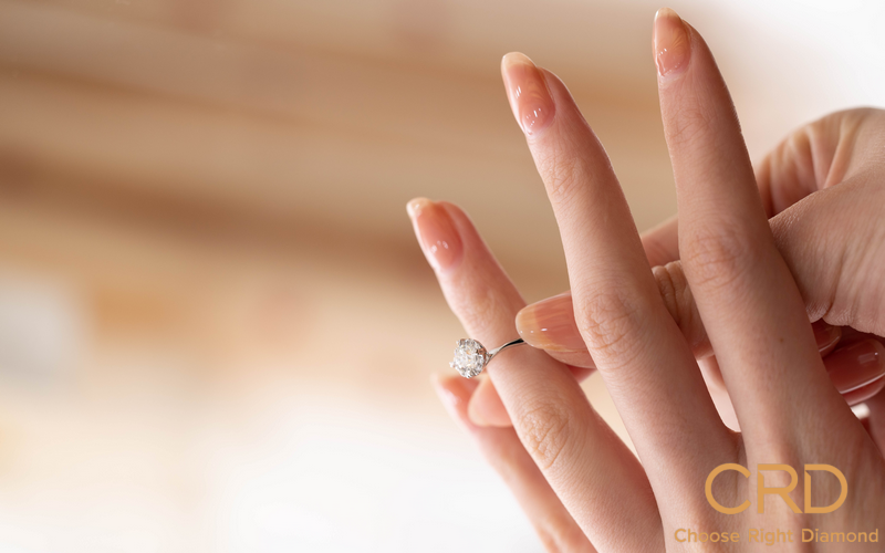 订婚戒指跟求婚戒指一样吗