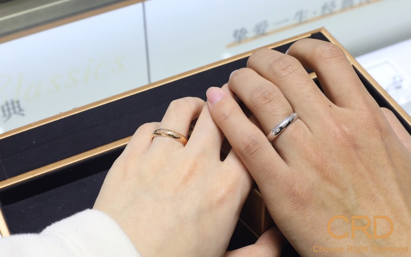 结婚戒指男女都是戴在左手无名指吗