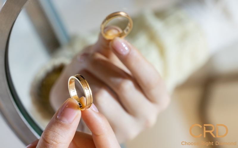 三金的金戒指是订婚戒指吗