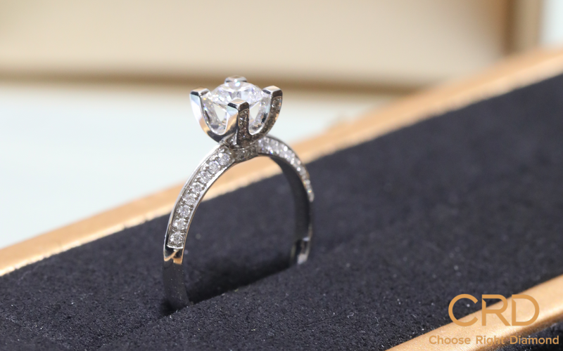 怎样在结婚前定制钻石婚戒