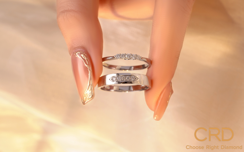 女性戴白金戒指和黄金戒指哪个好