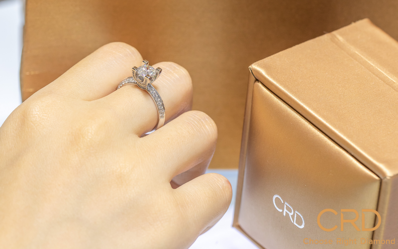 求婚的戒指买什么样的比较好