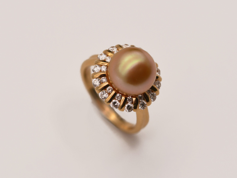 施华洛世奇的珍珠戒指价格贵不贵