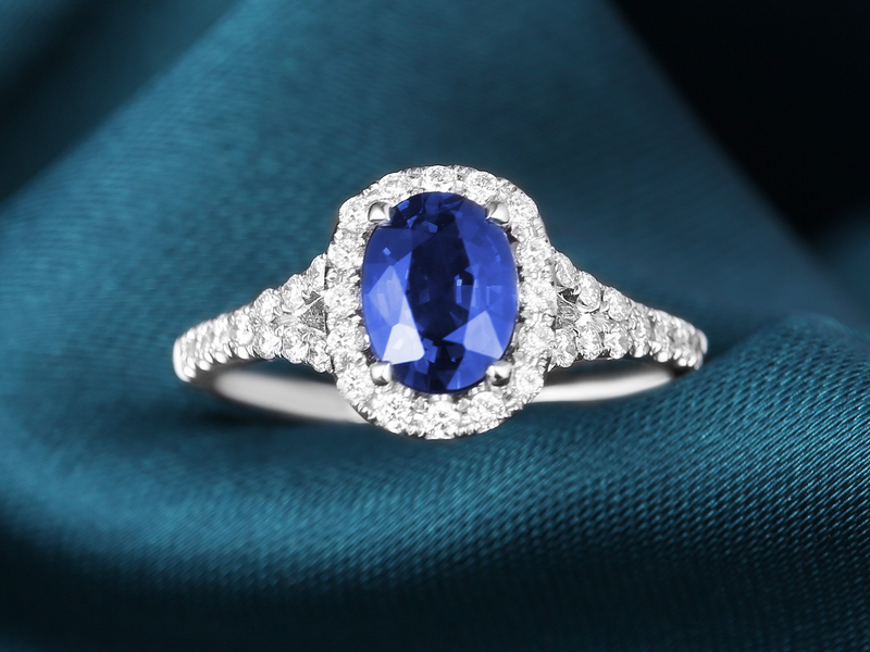 蓝宝石戒指保养方法