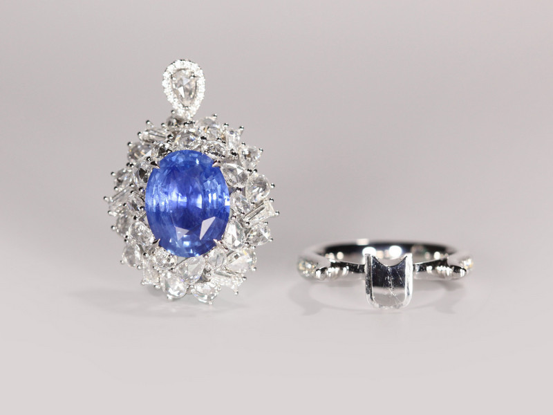 蓝宝石戒指价格是不是很贵