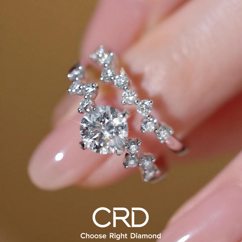 钻石<a href='http://www.crd.cn/xq-jiezhi/' target='_blank' style='color:#927658;text-decoration:underline;'>戒指</a> CRD钻石戒指