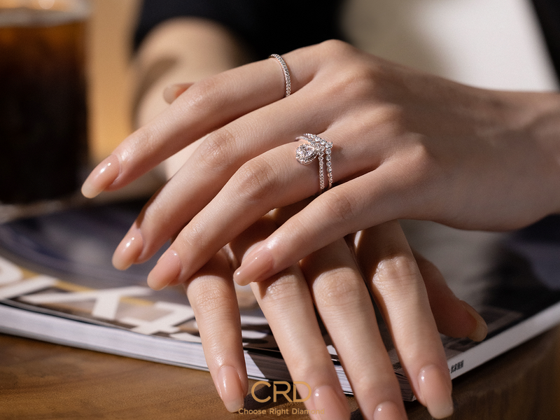 CRD<a href="https://www.crd.cn/diamond/" target="_blank" style="color:#927658;text-decoration:underline;">钻石</a>戒指