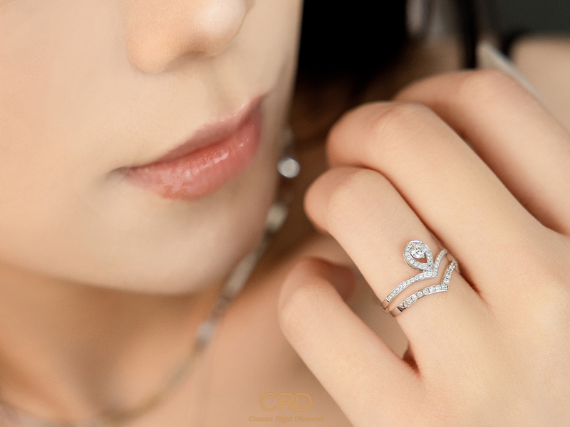 CRD<a href="https://www.crd.cn/diamond/" target="_blank" style="color:#927658;text-decoration:underline;">钻石</a><a href="http://www.crd.cn/xq-jiezhi/" target="_blank" style="color:#927658;text-decoration:underline;">戒指</a>