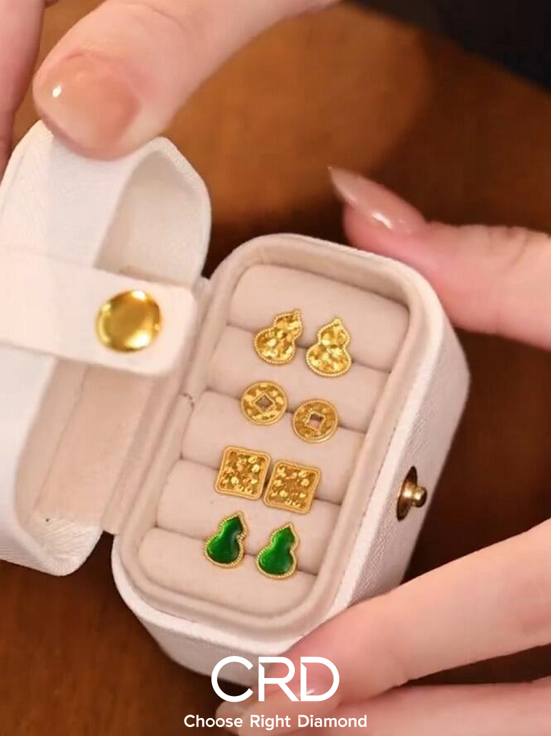 黄金耳钉 CRD黄金