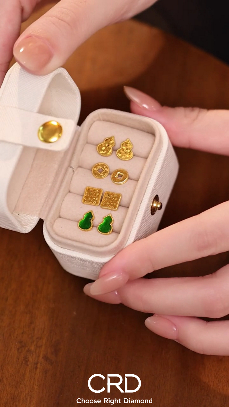 黄金耳钉 CRD黄金