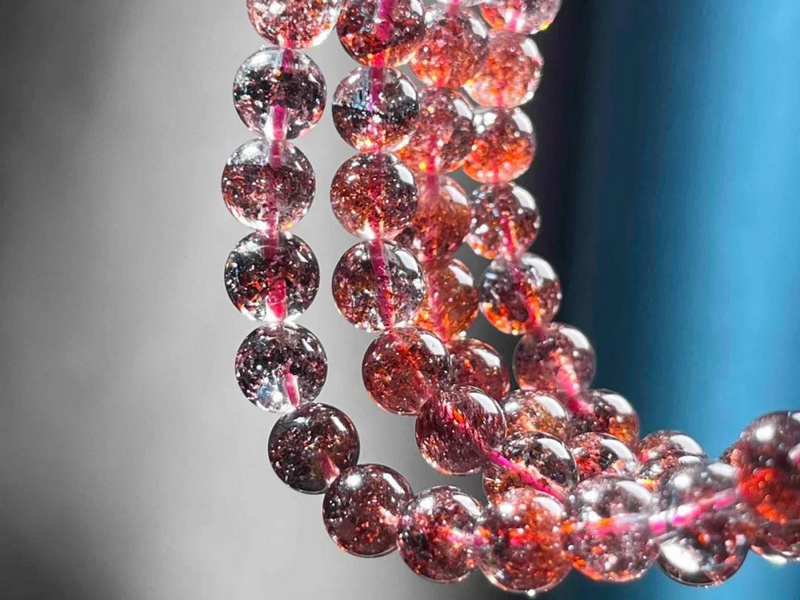 金草莓和金太阳区别 金草莓和金太阳是一种吗