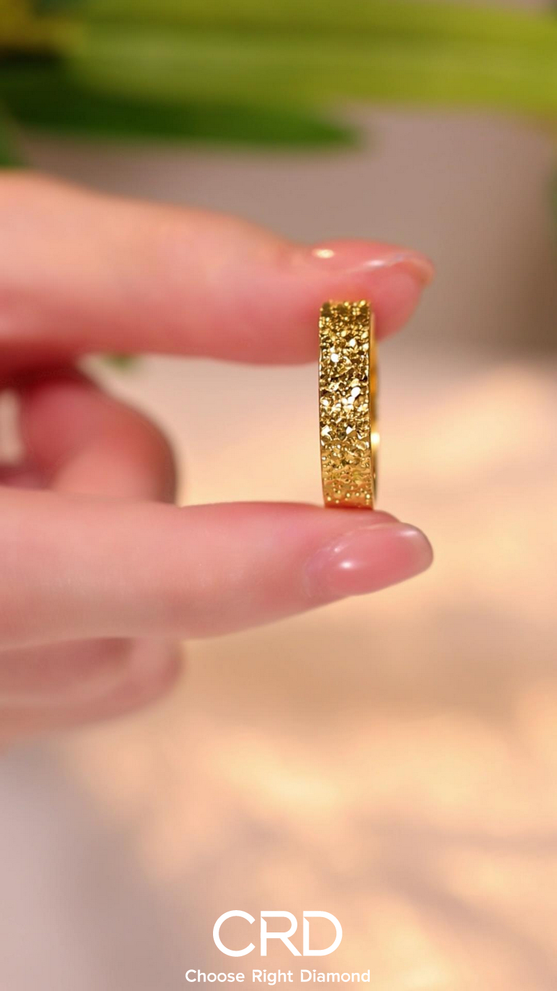 黄金戒指