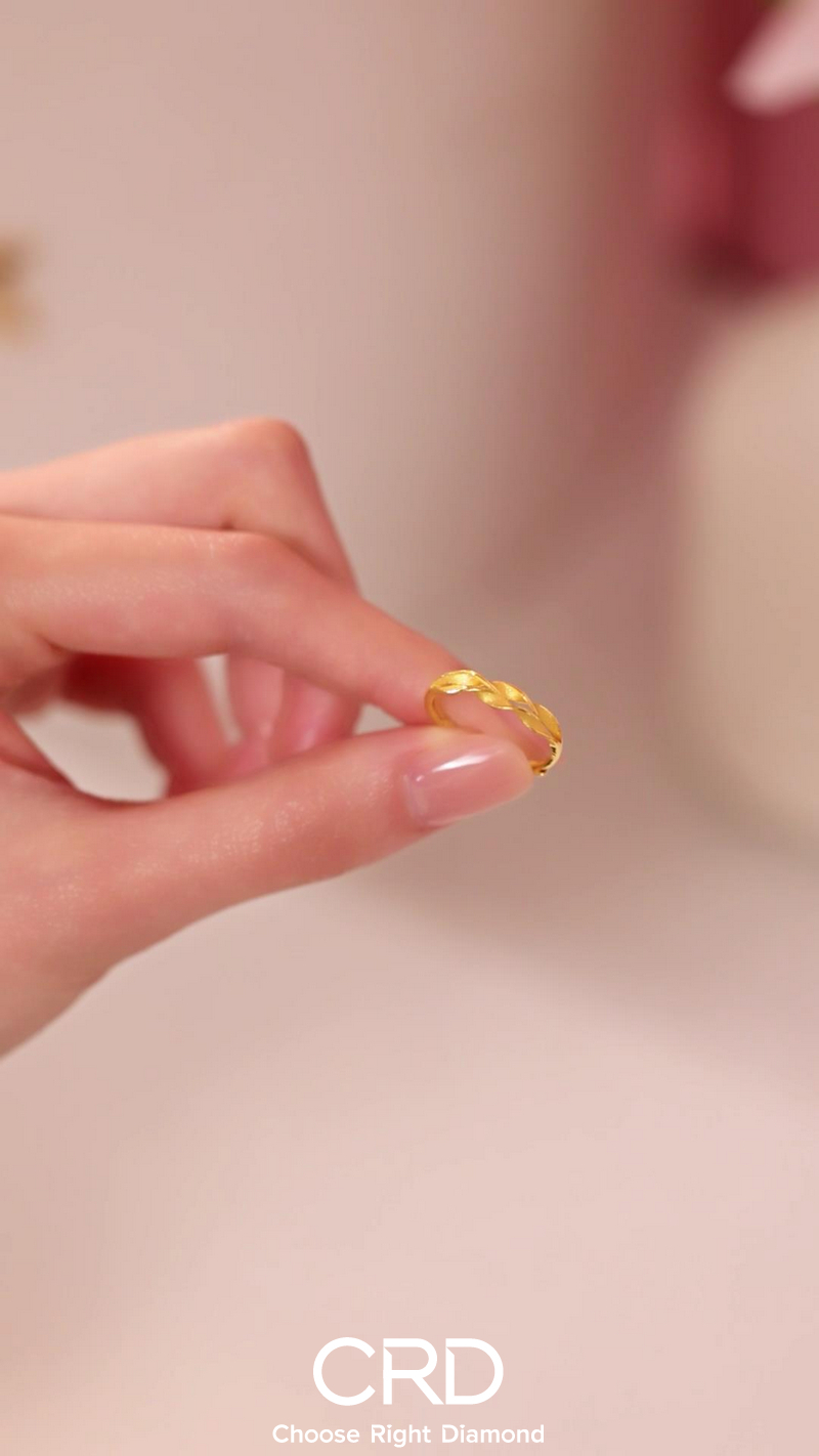 黄金戒指