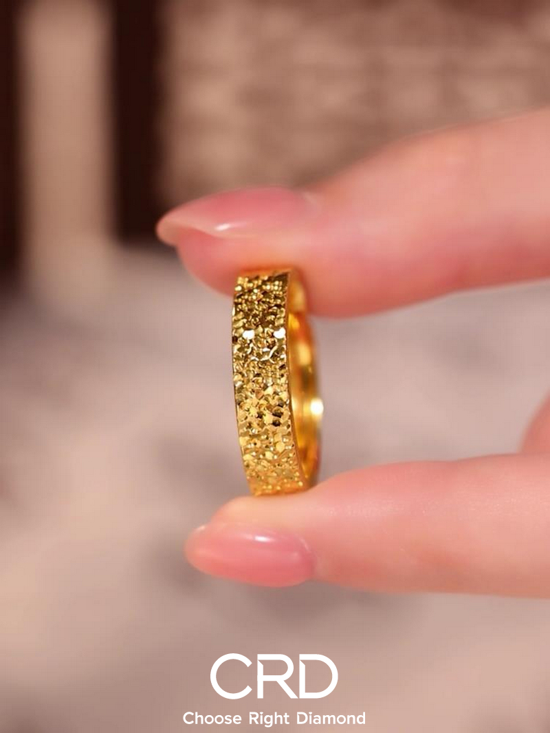 黄金戒指