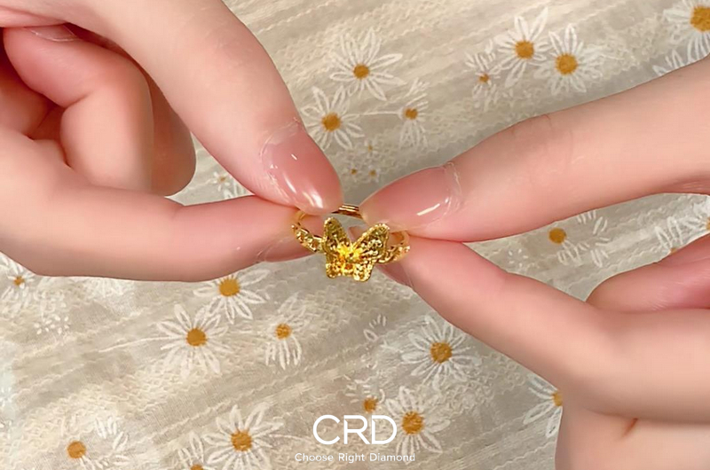 黄金戒指