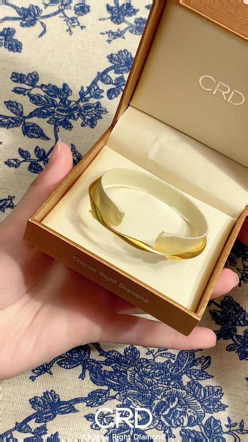 黄金手镯