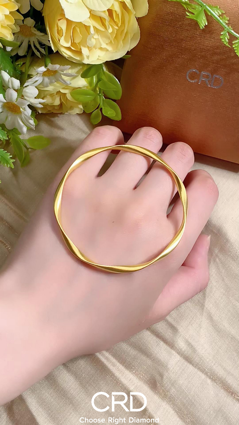 黄金手镯