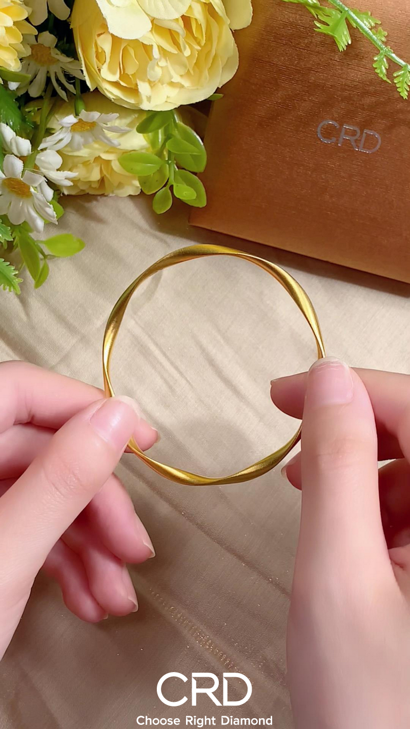 黄金手镯