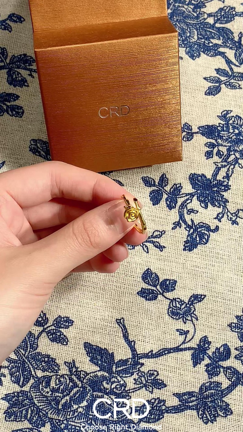 黄金戒指 CRD黄金