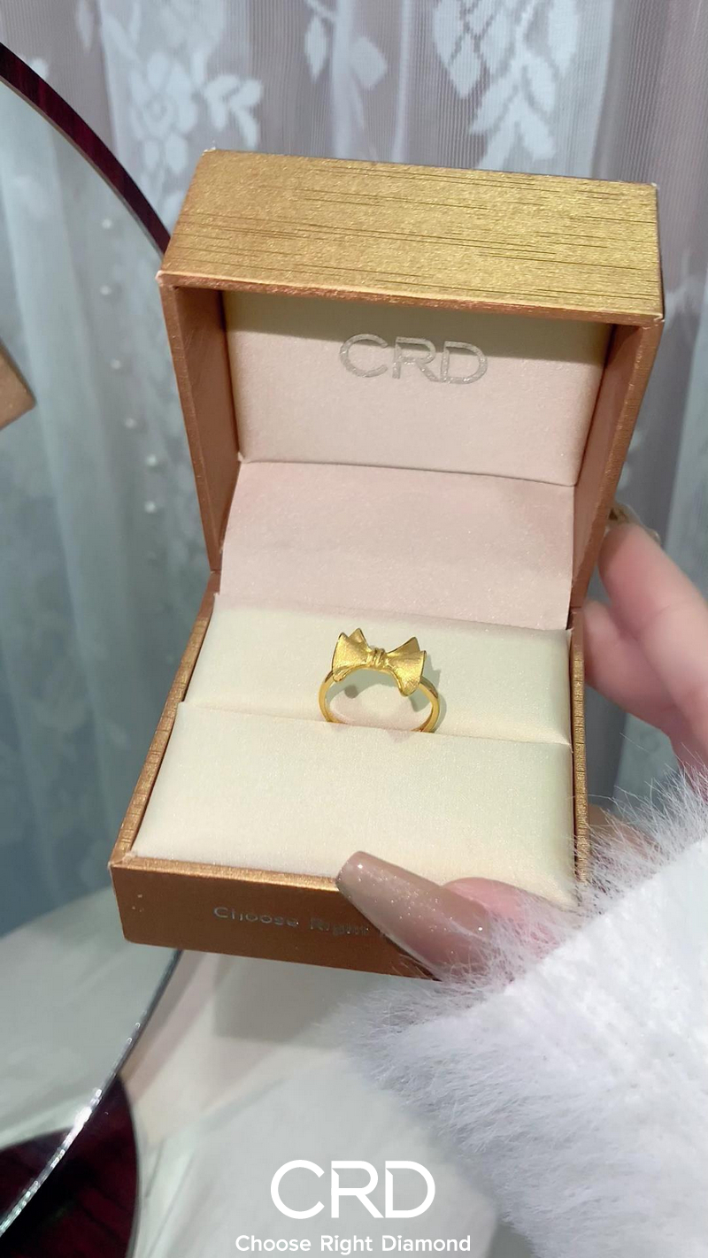 黄金戒指