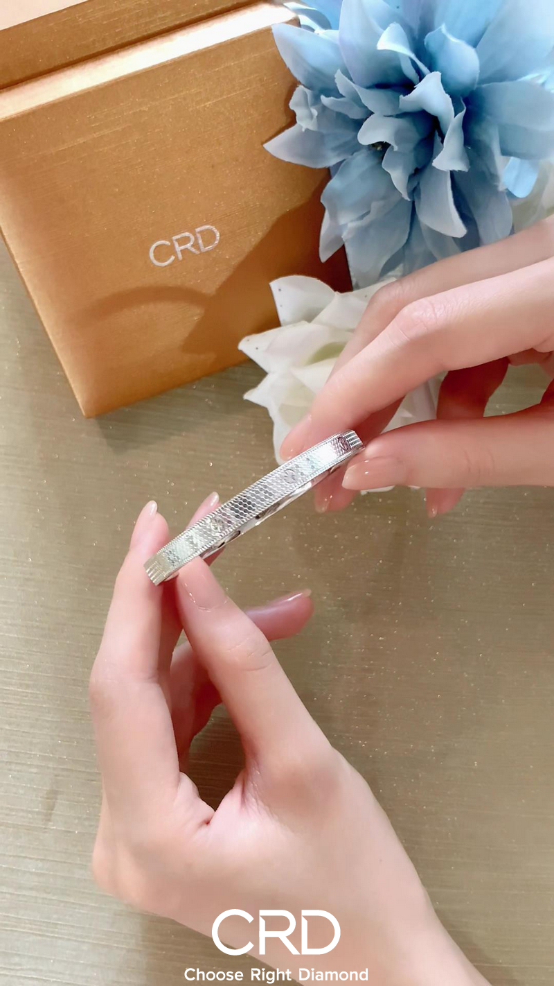 铂金手镯