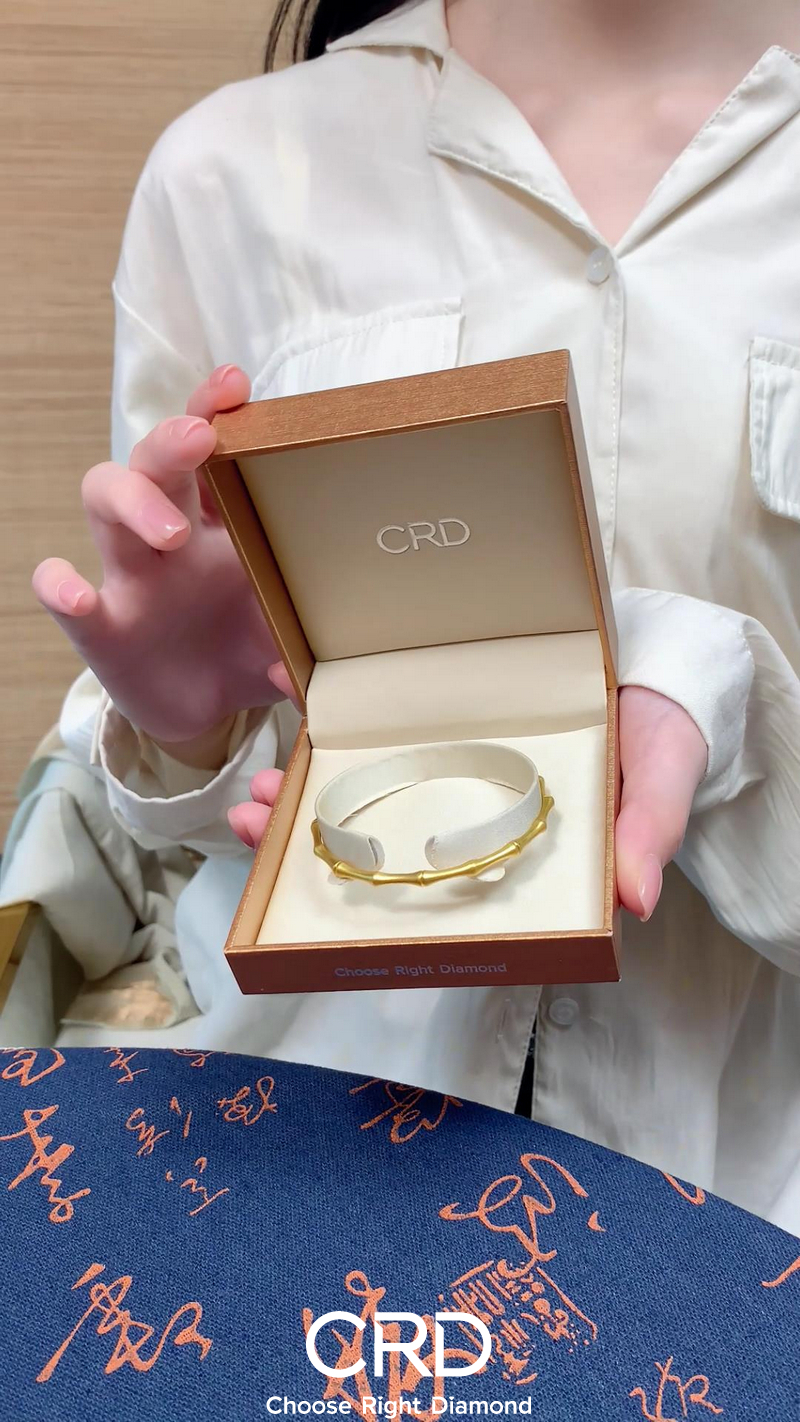 黄金手镯