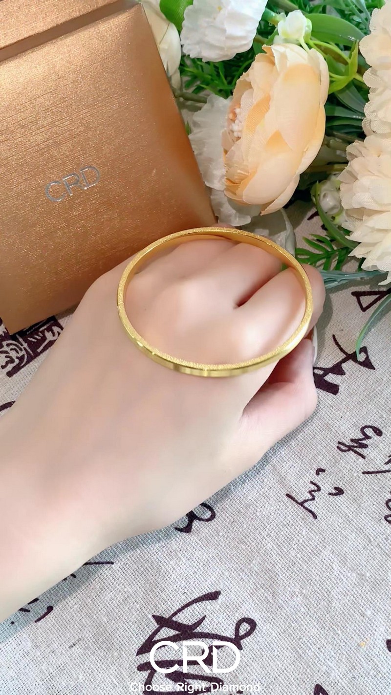 黄金手镯