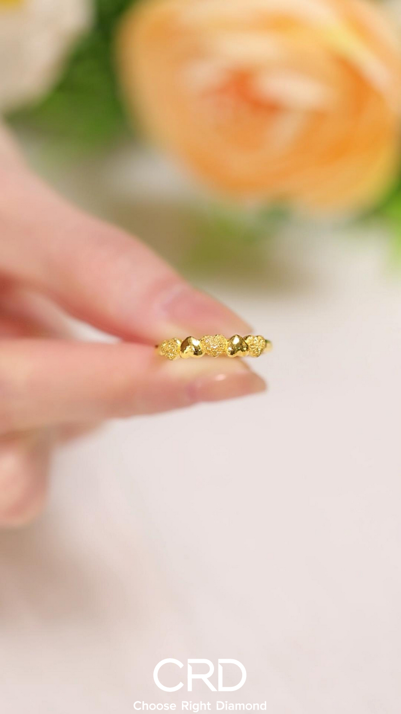 黄金戒指