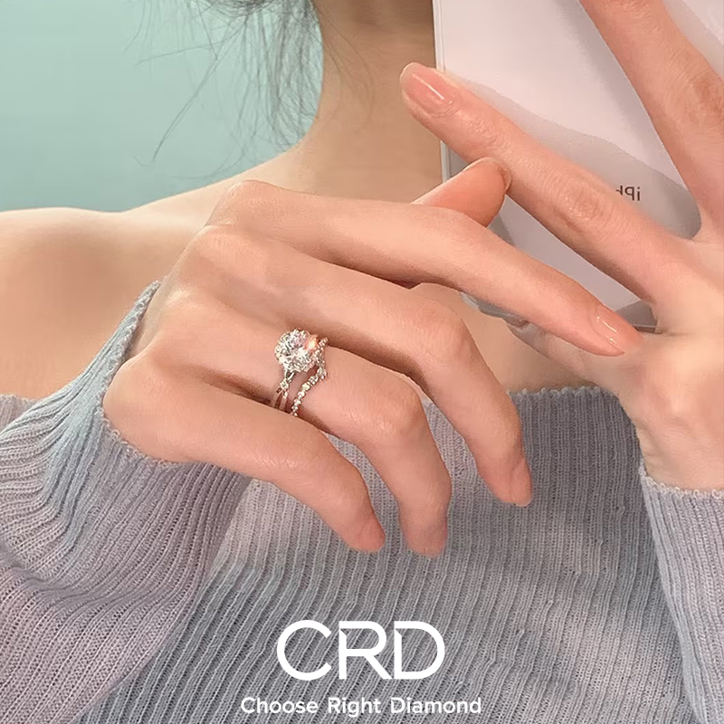 CRD<a href="https://www.crd.cn/diamond/" target="_blank" style="color:#927658;text-decoration:underline;">钻石</a><a href="http://www.crd.cn/xq-jiezhi/" target="_blank" style="color:#927658;text-decoration:underline;">戒指</a>