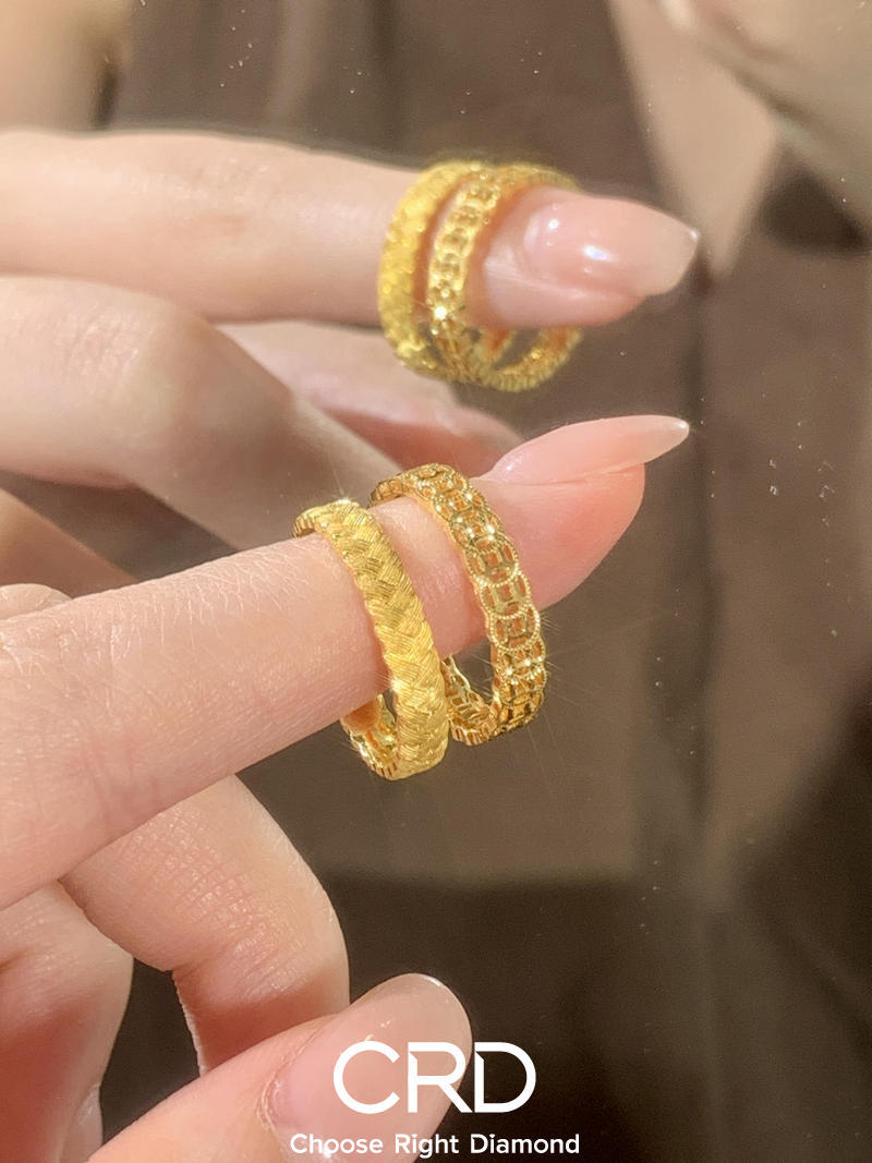 黄金戒指